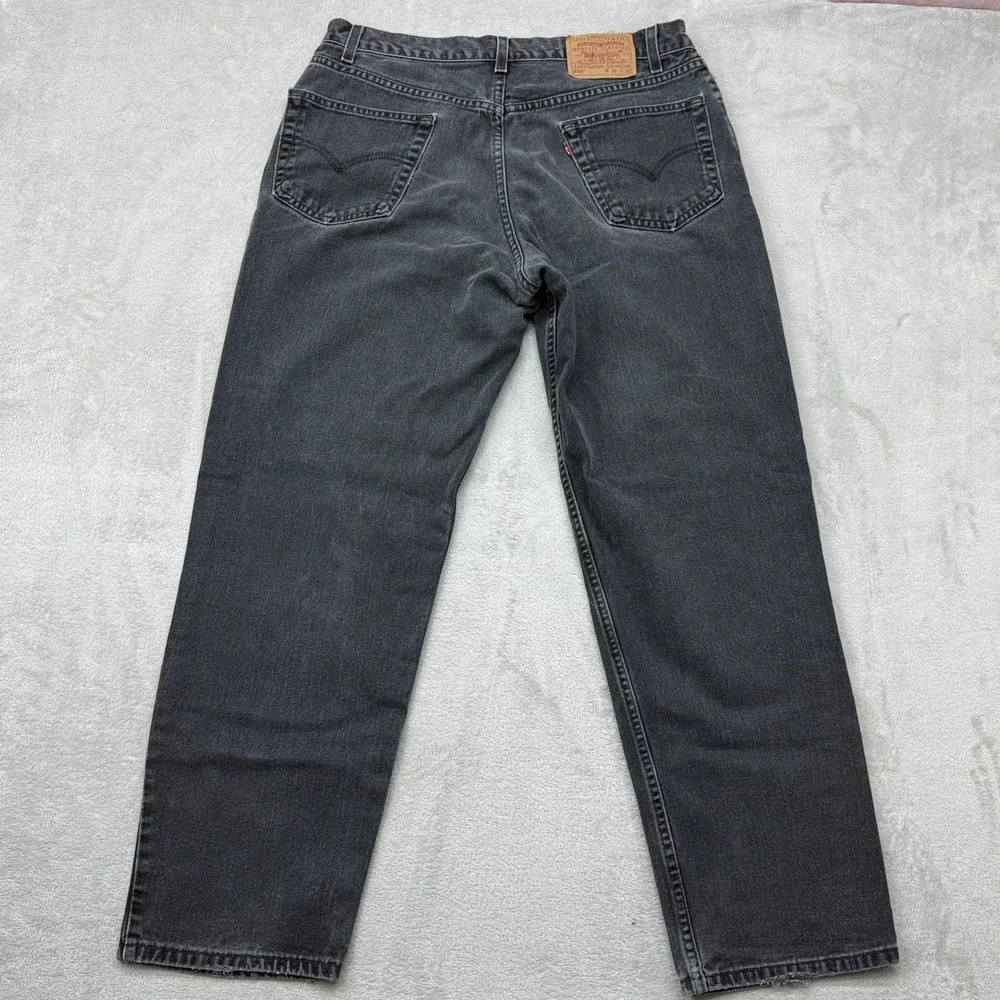 Vintage Levis 550 Relaxed Fit Jeans Mens 36x32 Black Faded Tapered Denim Y2K